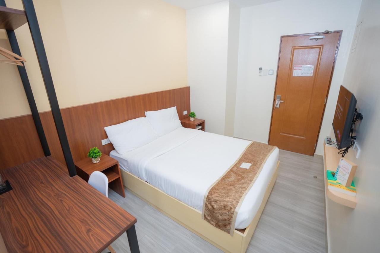 Sundaze Dormitel Hotel Naga  Eksteriør billede
